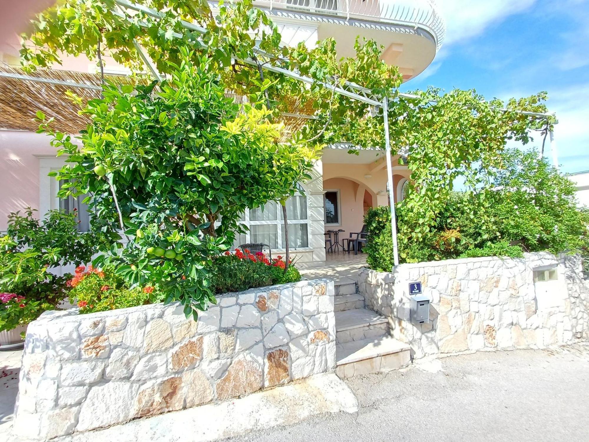 Apartments Jaksic Trogir Exterior foto